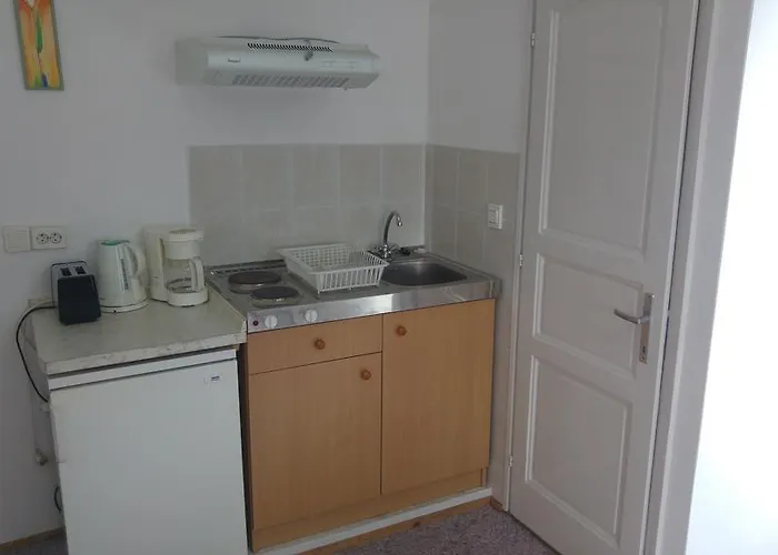 Apartmanhaz زلاكاروس